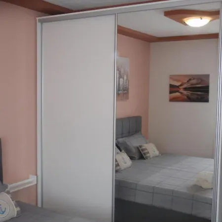 Libe With Sea View Apartman